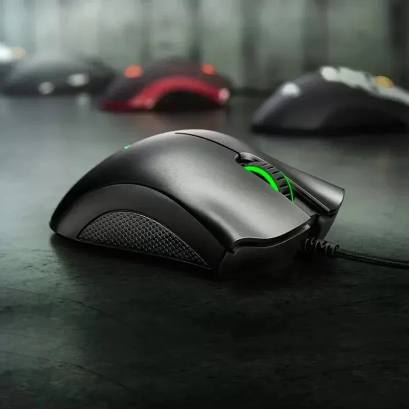 Razer DeathAdder Essential — Rato Gaming com Fio | Sensor Ótico 6400 DPI | Switches Mecânicos | Iluminação Chroma RGB | Ergonómico